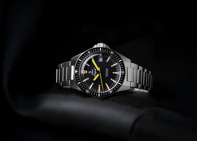 Dix montres à moins de 1.000 euros qui ont marqué 2025 Dix montres à moins de 1.000 euros qui ont marqué 2025