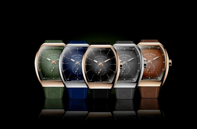 Cinq montres chics et décalées à porter pendants les dîners de fin d'année Cinq montres chics et décalées à porter pendants les dîners de fin d'année