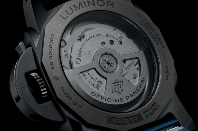 Panerai Luminor GMT Ceramica PAM01783  : une céramique noire uniquement vendue en ligne !