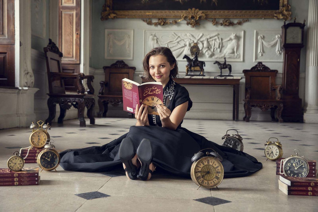 Les Sept Cadrans d'Agatha Christie : quand le temps devient une arme