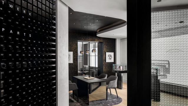 Lange & Söhne s'installe à Chicago : l'horlogerie saxonne prend ses quartiers dans la Tribune Tower