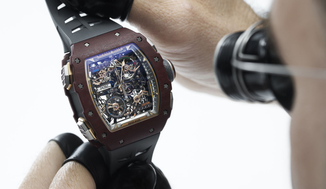 Richard Mille RM 41-01 Tourbillon Soccer : au rythme du temps additionnel Richard Mille RM 41-01 Tourbillon Soccer : au rythme du temps additionnel