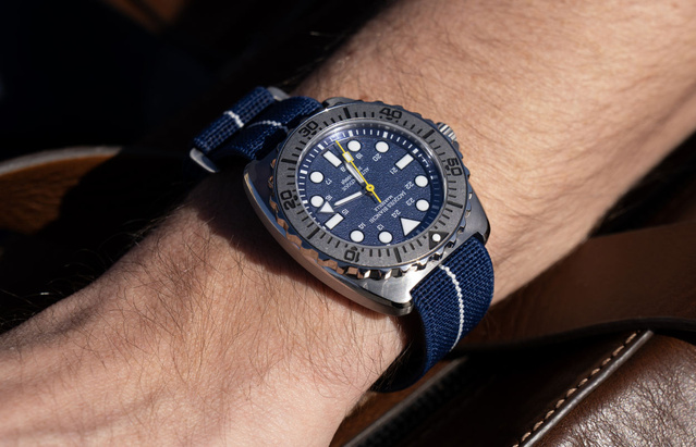 Jacques Bianchi JB300 Indigo Maris : cadran bleu pour Grande Bleue Jacques Bianchi JB300 Indigo Maris : cadran bleu pour Grande Bleue