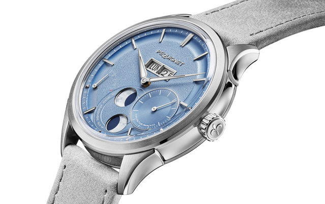 Pequignet Royale Paris : en version bleu glacier