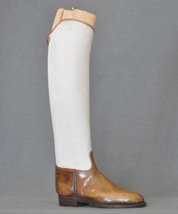 A Saumur, le bottier Joel Albert cultive l'art des bottes sur-mesure