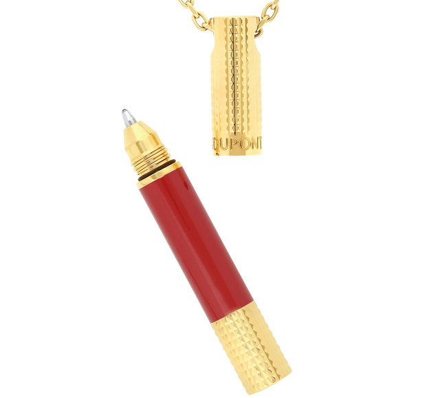 S.T. Dupont collier "mini-pen" : un stylo toujours à portée de main