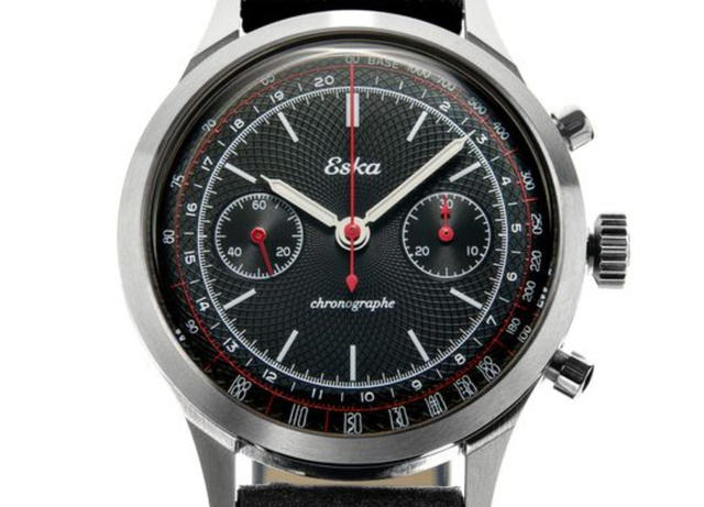 Eska : la collection de chronos bicompax Racing s'enrichit d'une version Midnight noire
