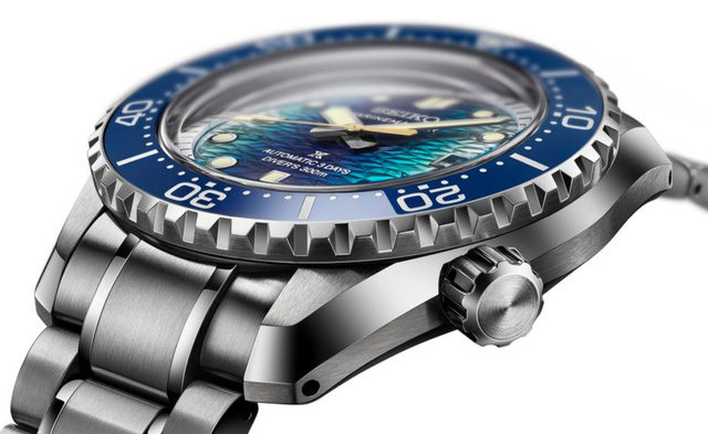 Seiko Prospex Marinemaster : un cadran bleu comme le sillage d'un brise-glace