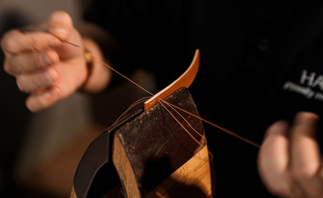 Bracelet-montre Atelier Handdn : quand le guillochage s'invite à votre poignet
