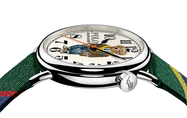 Ralph Lauren Polo Bear : une nouvelle version "preppy bear" sur bracelet "cravate" Ralph Lauren Polo Bear : une nouvelle version "preppy bear" sur bracelet "cravate"