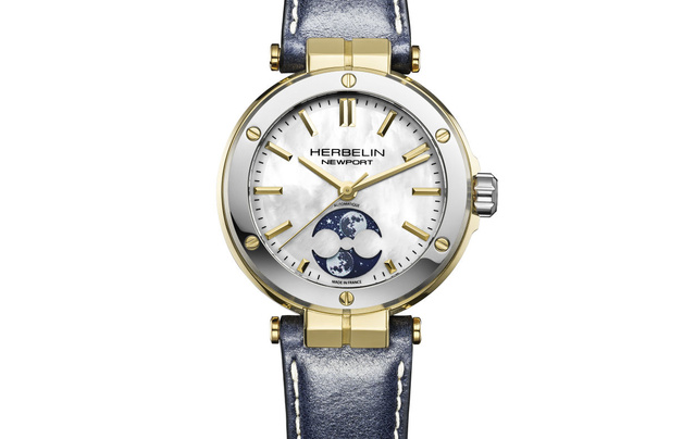 Herbelin Newport : une phase de Lune au sol lunaire Herbelin Newport : une phase de Lune au sol lunaire