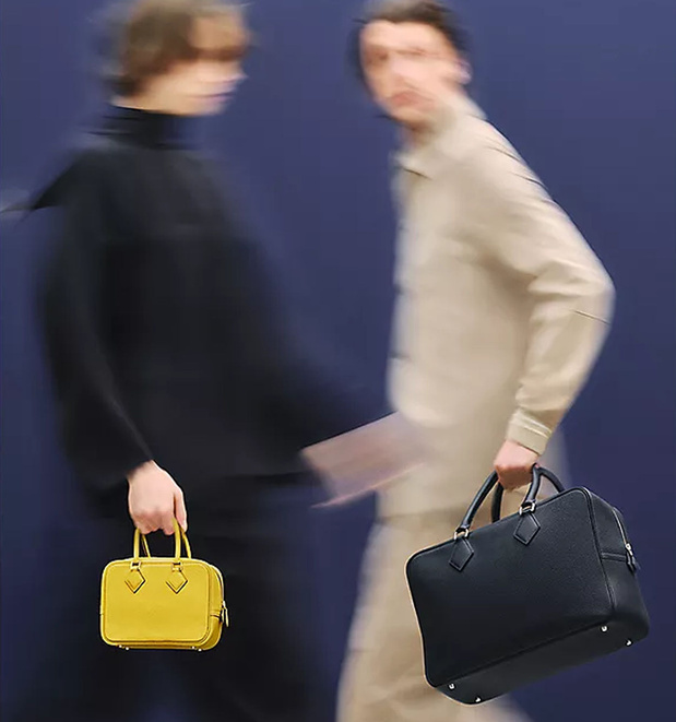 Le sac Plume d'Hermès : le luxe silencieux des hommes qui voyagent léger Le sac Plume d'Hermès : le luxe silencieux des hommes qui voyagent léger