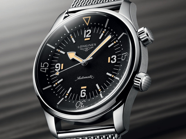 Longines Legend Diver 59 : boitier de 42mm, plongeuse COSC et bracelet maille milanaise Longines Legend Diver 59 : boitier de 42mm, plongeuse COSC et bracelet maille milanaise