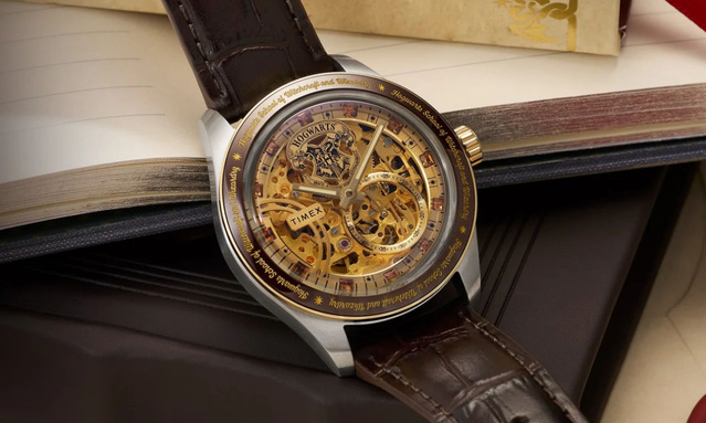 Timex x Harry Potter Waterbury Skeleton Automatic : squelette doré et lunette céramique