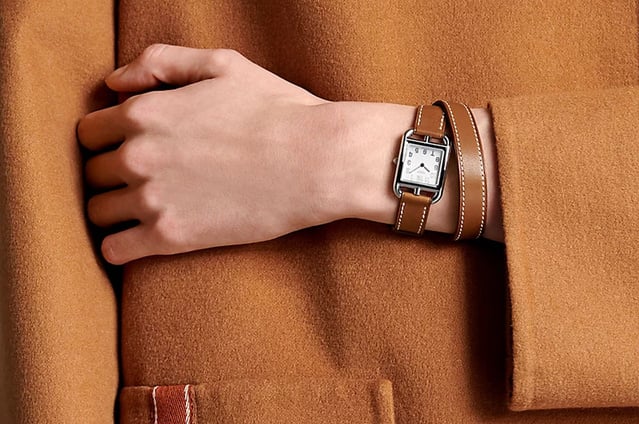 Hermès : l'histoire du fameux bracelet double-tour imaginé par Martin Margiela