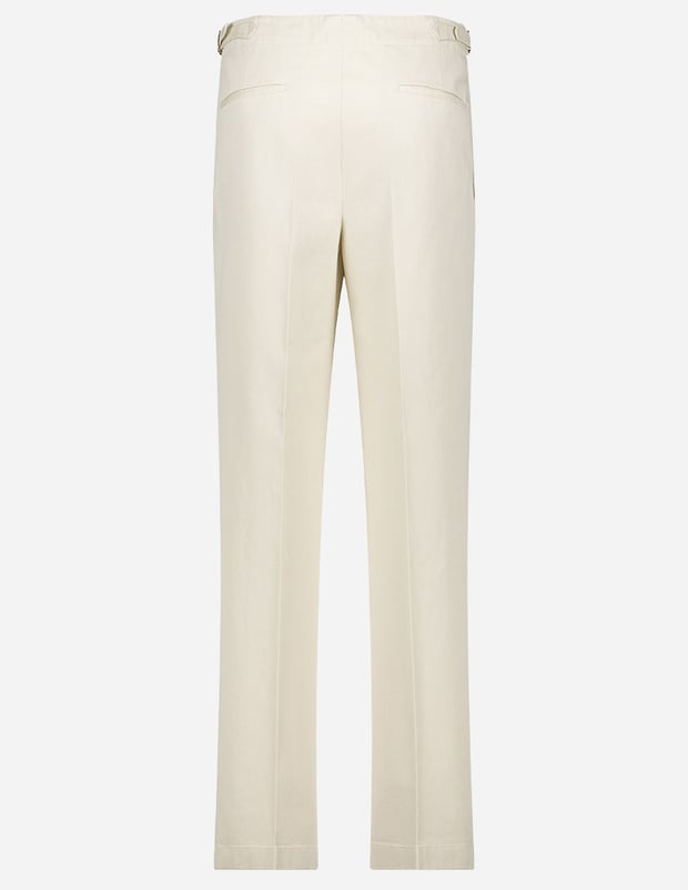 Melville un nouveau pantalon Zins imaginé avec Maison Gabriel Melville un nouveau pantalon Zins imaginé avec Maison Gabriel