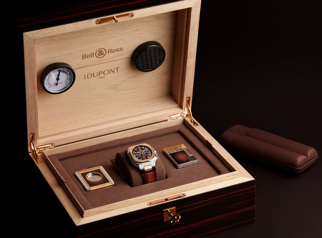 Bell & Ross BR-05 Chrono S.T. Dupont : le temps des volutes