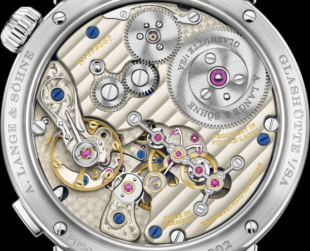 Des rubis, des calibres et des montres