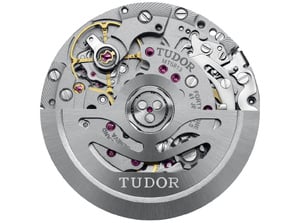 Tudor Black Bay Chrono Bumblebee : un cadran jaune pour les audacieux Tudor Black Bay Chrono Bumblebee : un cadran jaune pour les audacieux