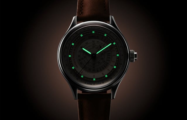 Angelus : un chronomètre télémètre, pulsomètre et tachymètre Angelus : un chronomètre télémètre, pulsomètre et tachymètre