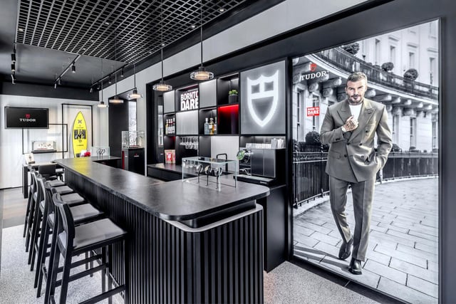 Tudor : ouverture d'un flagship sur les Champs-Elysées avec Bucherer Tudor : ouverture d'un flagship sur les Champs-Elysées avec Bucherer