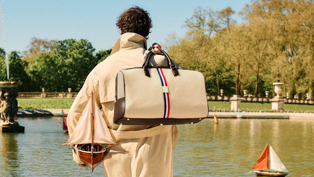 S.T. Dupont : le retour du sac "Bogie" au coeur de l'élégance contemporaine