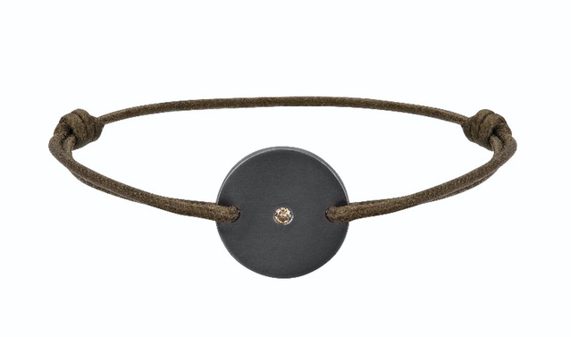Les bracelets en tantale de l'Atelier du Tantale : des bracelets de force !