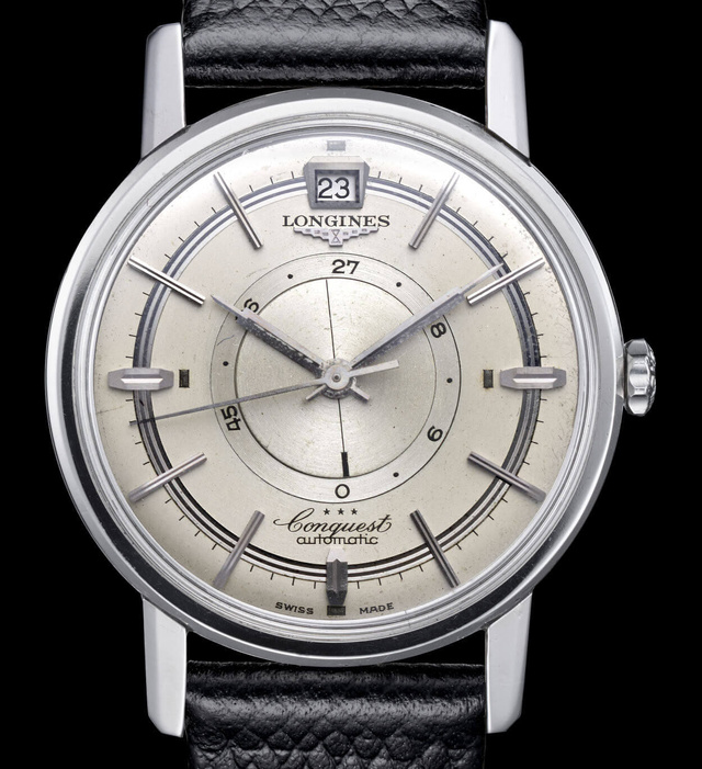 Longines Conquest Heritage Central Power Reserve : cadran bleu et réserve de marche au centre