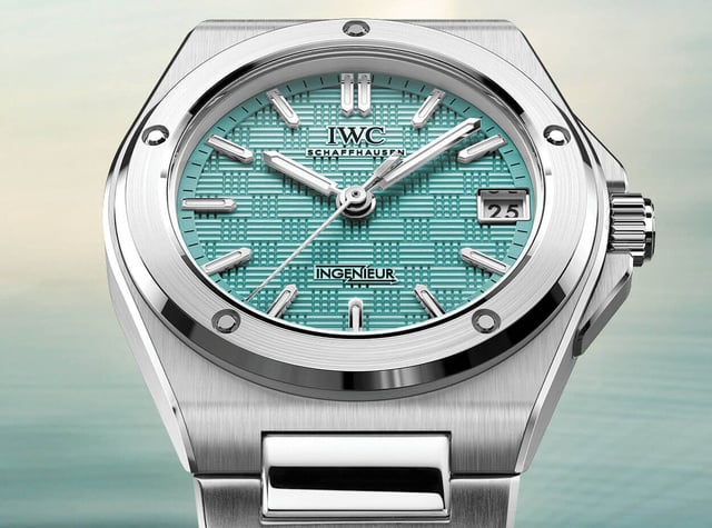 IWC : l'Ingenieur 35 mm se pare d'une couleur "pool" très estivale IWC : l'Ingenieur 35 mm se pare d'une couleur "pool" très estivale