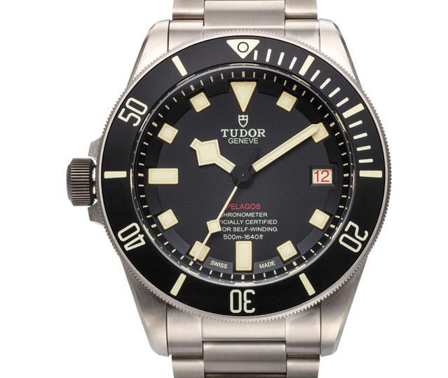 Tudor Pelagos LHD "Beretta 500 ans" : un modèle secret qui affole les collectionneurs Tudor Pelagos LHD "Beretta 500 ans" : un modèle secret qui affole les collectionneurs