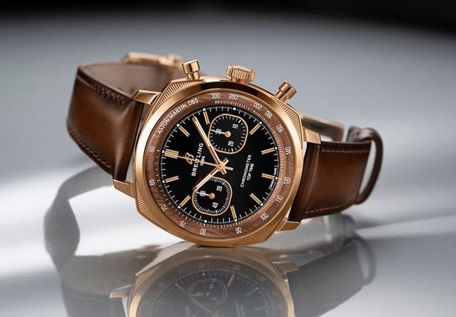 Chronographe Breitling Top Time : vombrissant hommage à l'Aston Martin DB5 Chronographe Breitling Top Time : vombrissant hommage à l'Aston Martin DB5