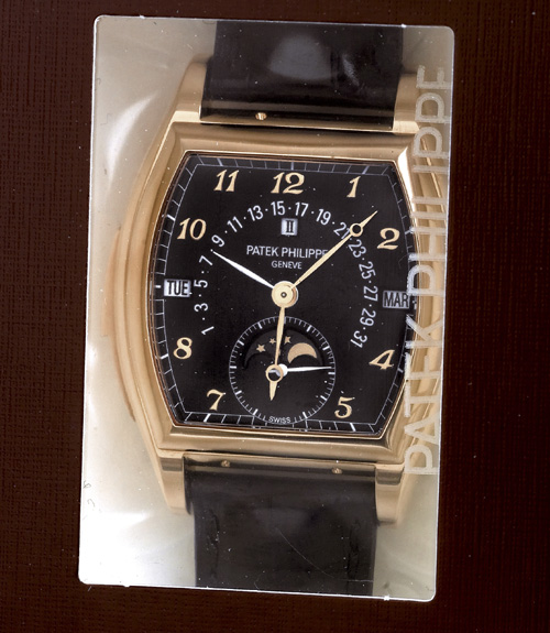 Antiquorum : une pendule Cartier adjugée à New-York dix fois le prix estimé…