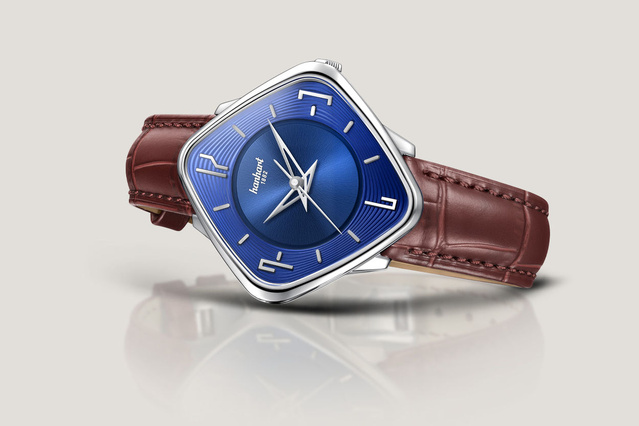 Hanhart Square by Square : la marque allemande s'aventure sur le terrain de la montre de forme