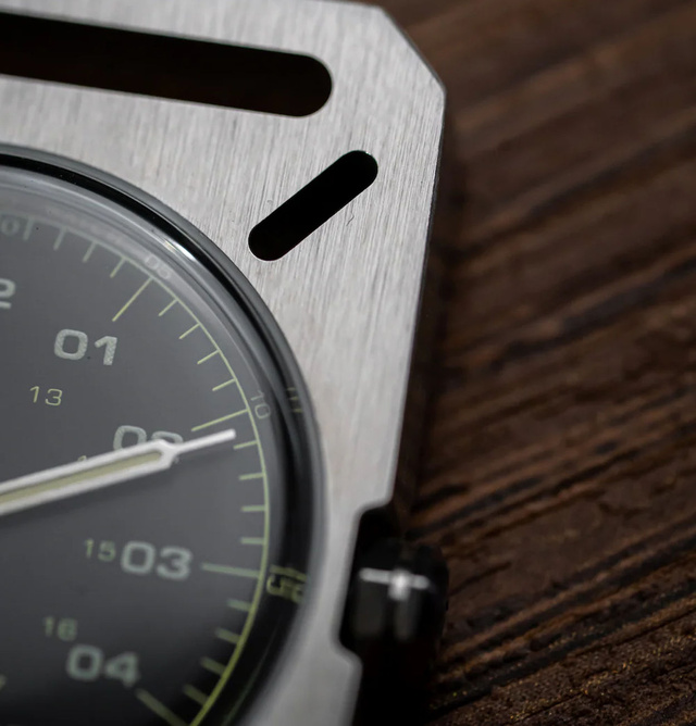 DWC Terra : la montre indienne à 40 euros en titane qui s'invite au GPHG 2026