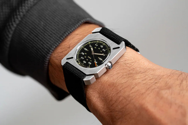 DWC Terra : la montre indienne à 40 euros en titane qui s'invite au GPHG 2026