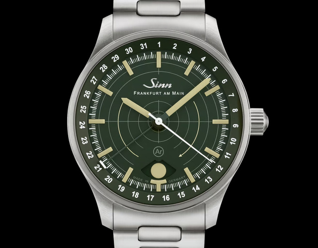 Sinn 308 Hunting Watch : quand la Lune devient indicateur de luminosité Sinn 308 Hunting Watch : quand la Lune devient indicateur de luminosité