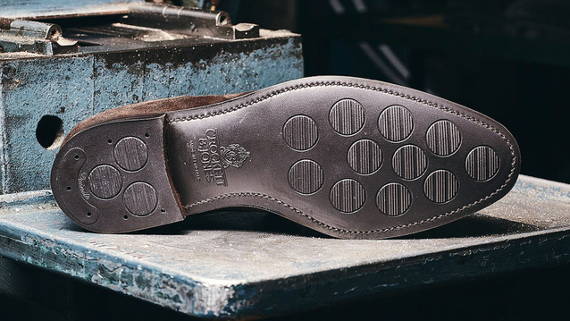 Crockett & Jones Travel Loafer : quand le mocassin devient globe-trotter Crockett & Jones Travel Loafer : quand le mocassin devient globe-trotter