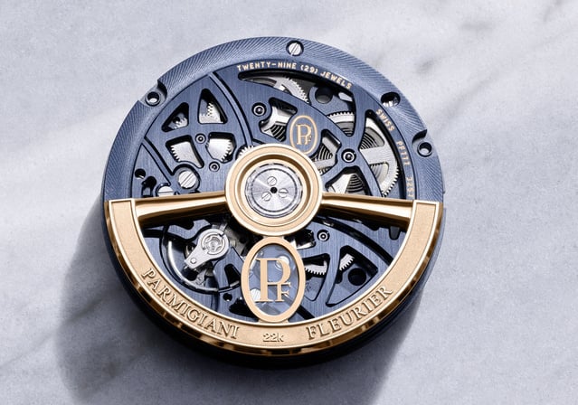 Parmigiani Fleurier TONDA PF Skeleton : quand l'or rose rencontre le Milano Blue
