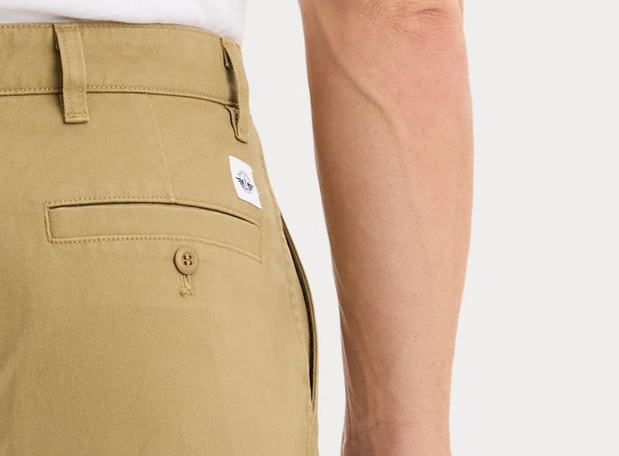 Le chino de chez Dockers célèbre ses quarante ans !