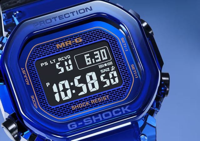 G-SHOCK MRG-D5000 Blue Sapphire : le pari fou du saphir... incassable !