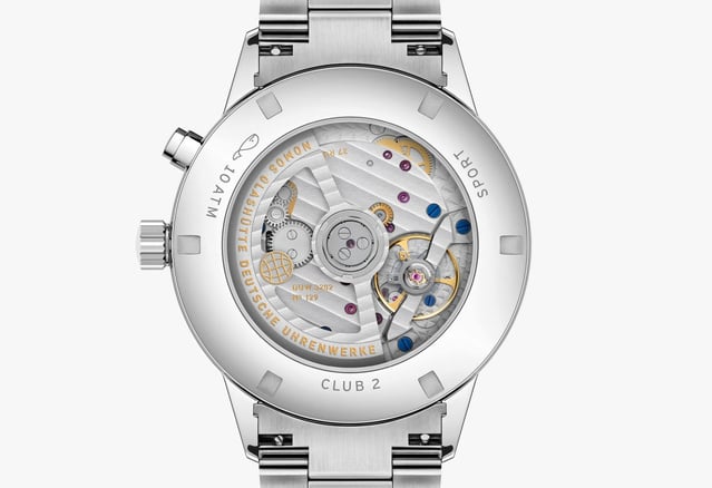 Nomos Club Sport neomatik Worldtimer Dark : le temps universel en mode nocturne