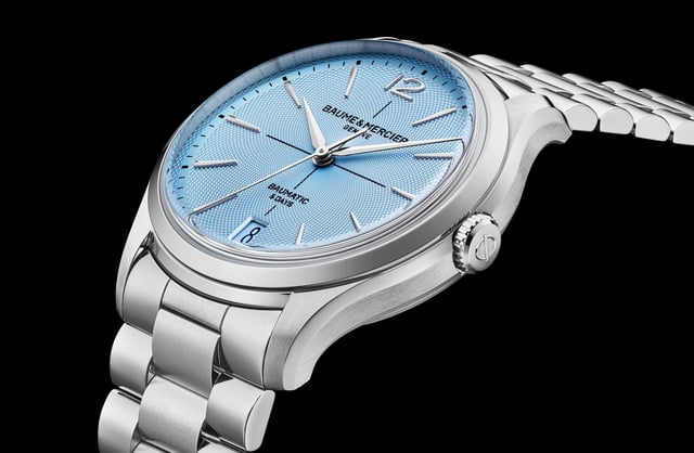 Baume & Mercier Clifton : le bleu glacier associé au fameux calibre Baumatic Baume & Mercier Clifton : le bleu glacier associé au fameux calibre Baumatic