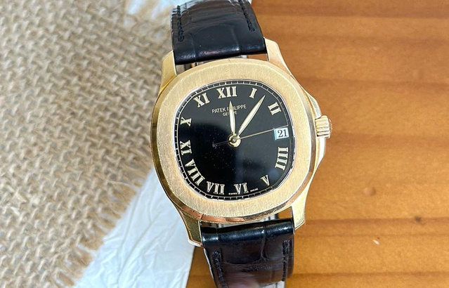 Patek Philippe Nautilus 5060j : aux origines de l'Aquanaut, une révolution discrète Patek Philippe Nautilus 5060j : aux origines de l'Aquanaut, une révolution discrète