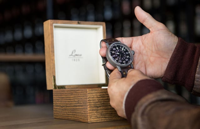 Laco Replika 55 : le retour d'une montre d'observation historique dans sa taille d'origine