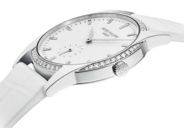 Patek Philippe Calatrava Timeless White : dame estivale Patek Philippe Calatrava Timeless White : dame estivale