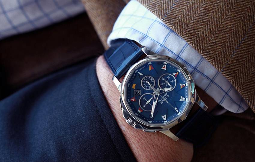 Corum Admiral Legend 42 : nouvelle vague Corum Admiral Legend 42 : nouvelle vague