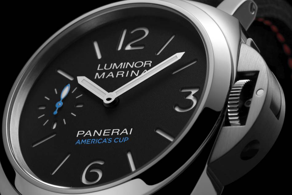 Panerai Luminor Marina Oracle Team USA 8 Days en acie