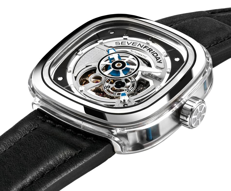 SevenFriday S-Series S1/01 : un retour en transparence