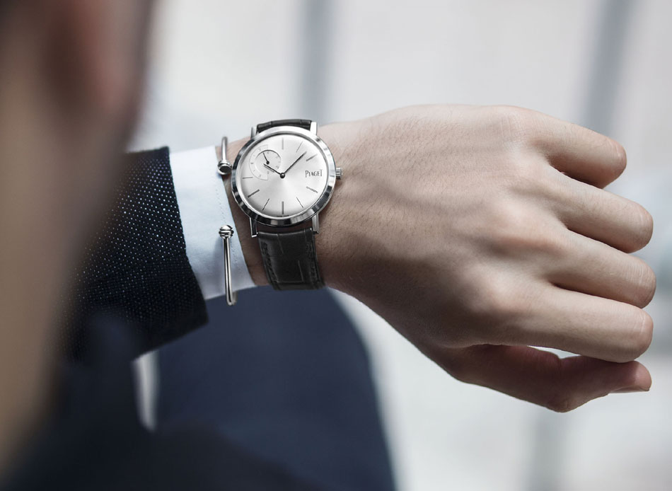 Piaget lance le bracelet Possession en or blanc pour hommes