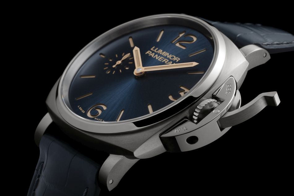 Panerai Luminor Due 3 jours en titane : tendance bleue